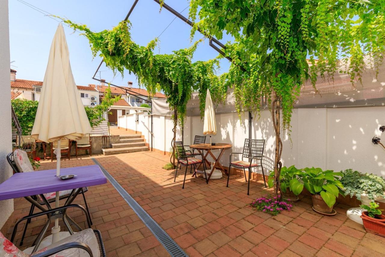 Apartments Pernar Poreč Eksteriør billede