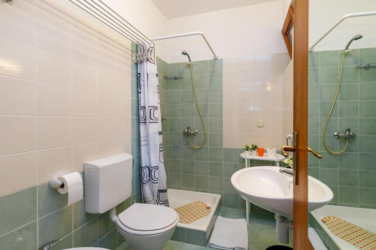 Apartments Pernar Poreč Eksteriør billede