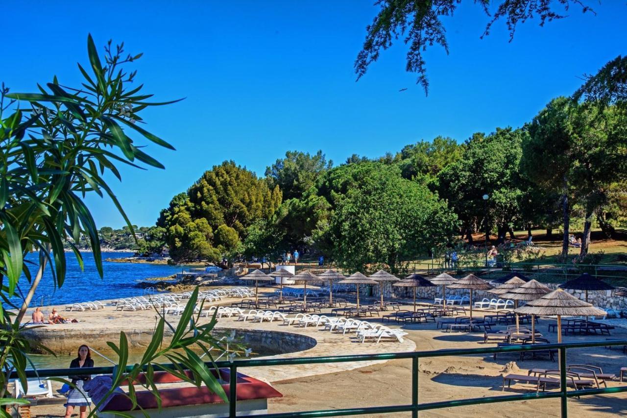 Apartments Pernar Poreč Eksteriør billede